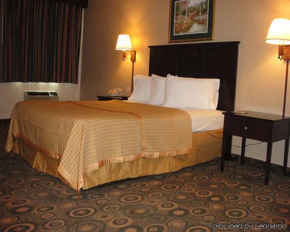 Timberlake Motel Lynchburg Δωμάτιο φωτογραφία