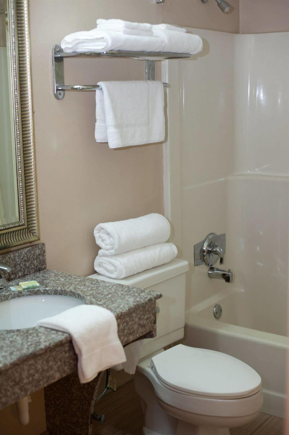 Timberlake Motel Lynchburg Εξωτερικό φωτογραφία